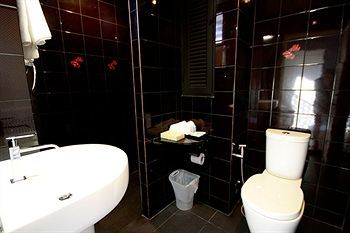 Hotel Alley Хуа Хин Екстериор снимка